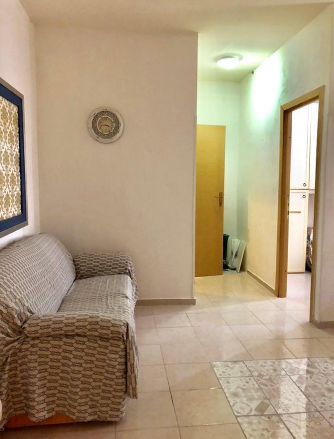 La Petite Maison Apartment Nettuno Exterior foto
